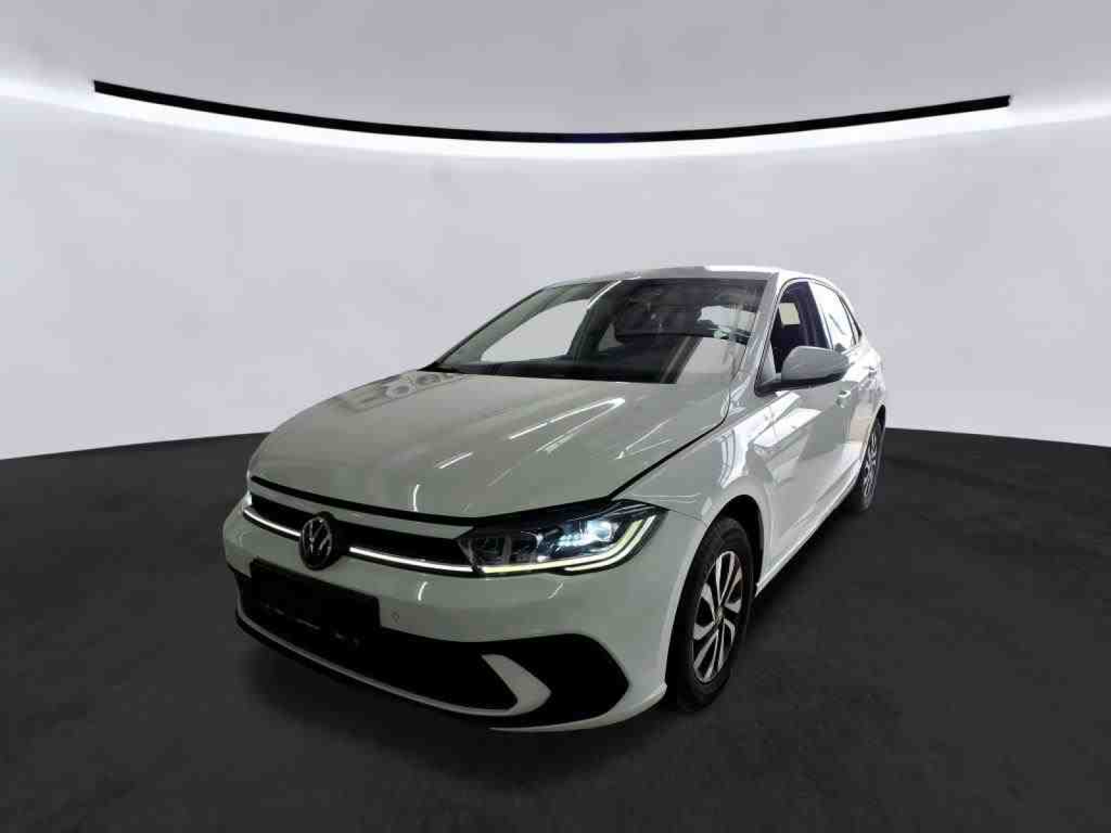 Volkswagen Polo Active