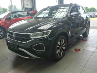 Volkswagen T-Roc Move – Bild 1 von 8