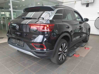Volkswagen T-Roc Move – Bild 2 von 8