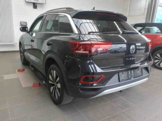 Volkswagen T-Roc Move – Bild 4 von 8