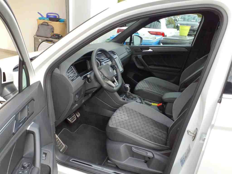 Volkswagen Tiguan R-Line – Bild 6 von 8