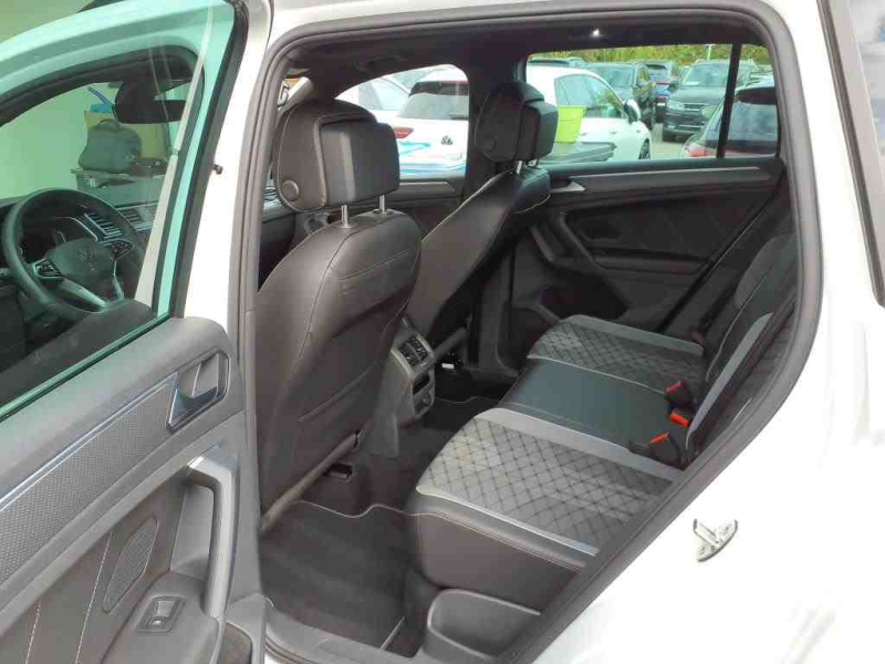 Volkswagen Tiguan R-Line – Bild 7 von 8