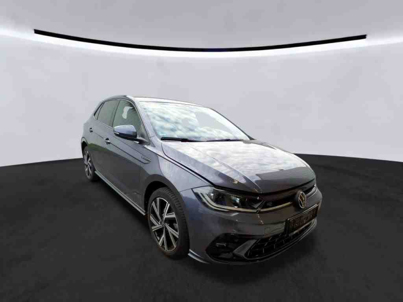 Volkswagen Polo R-Line – image 3 of 8