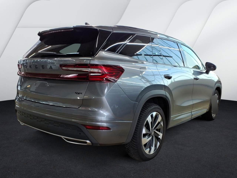 Škoda Kodiaq Sportline – image 2 of 6