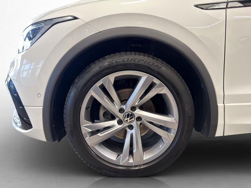 Volkswagen Tiguan R-Line – Bild 12 von 16