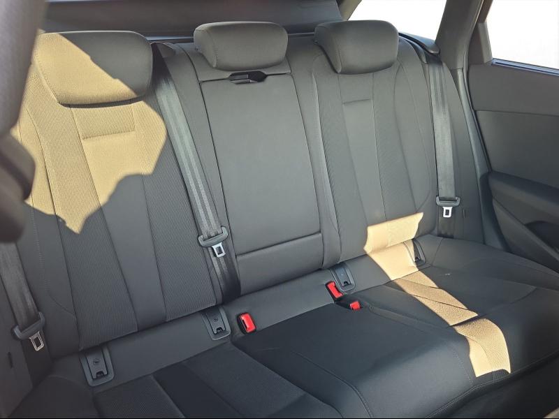 Audi A4 Avant S line – Bild 16 von 22