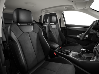 Audi Q3 S line – image 9 of 10