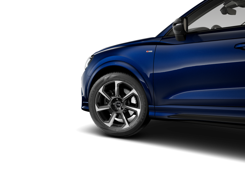 Audi Q3 S line – image 3 of 10