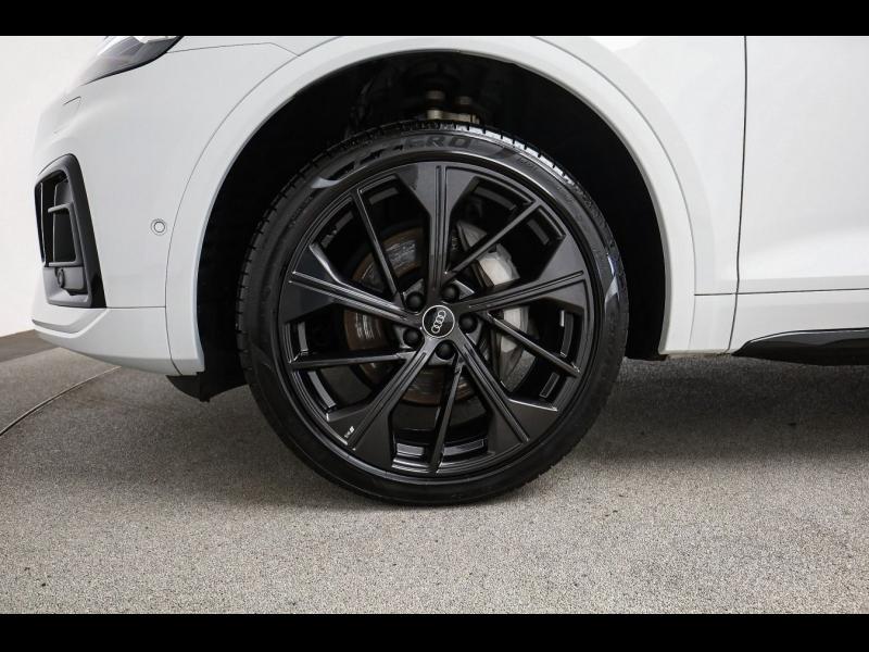 Audi Q5 Sportback S line – image 7 of 25