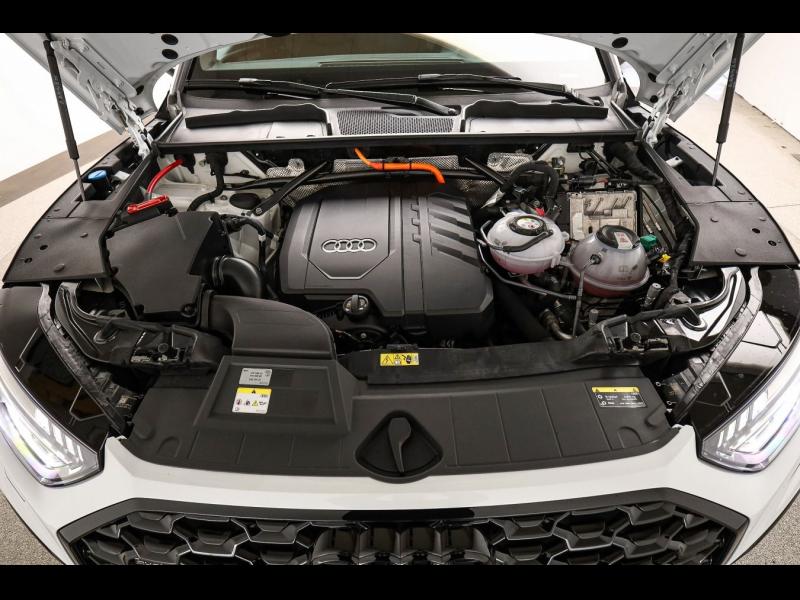Audi Q5 Sportback S line – image 25 of 25