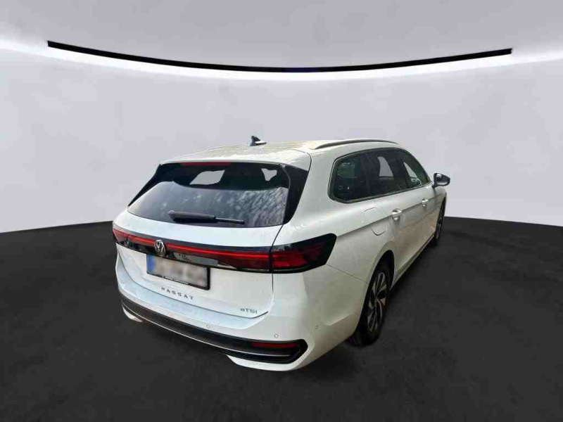 Volkswagen Passat Variant Business – Bild 2 von 6