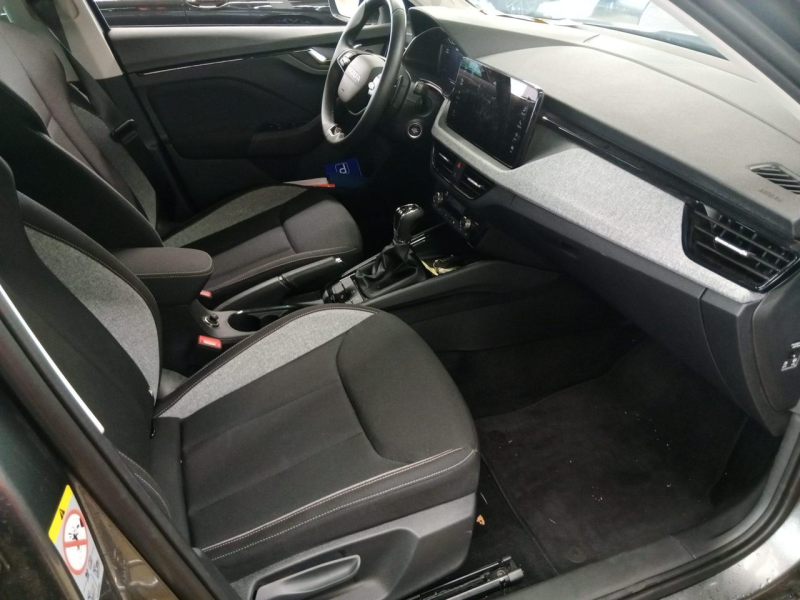 Škoda Kamiq Tour – image 6 of 7
