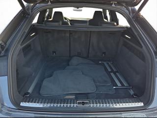 Audi Q8 S line – Bild 11 von 22