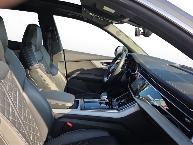 Audi Q8 S line – Bild 4 von 22
