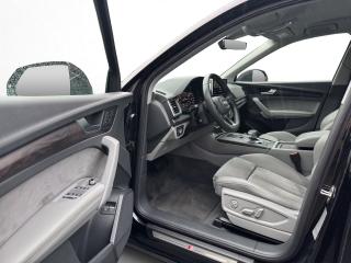 Audi Q5 S line – image 14 of 17