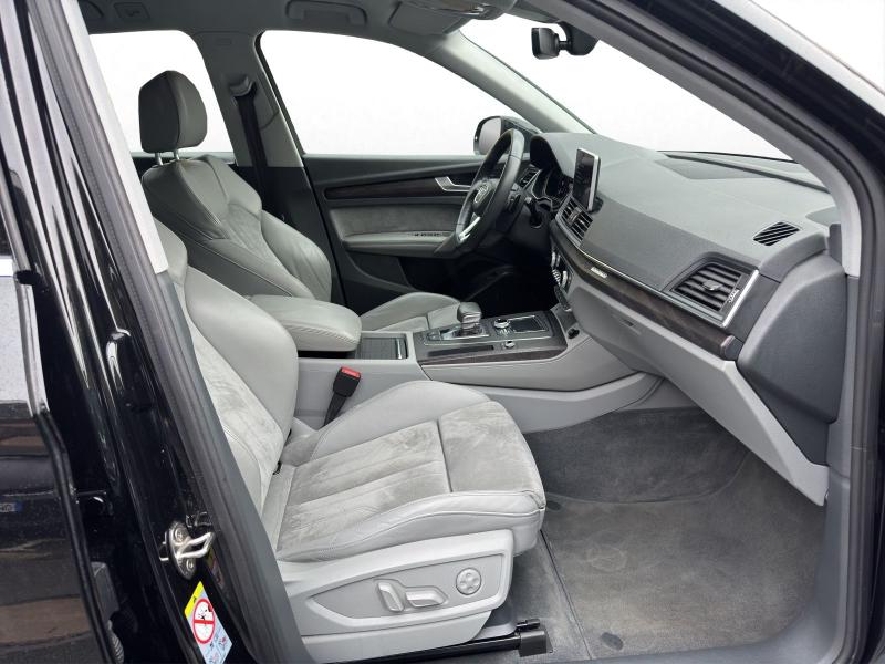 Audi Q5 S line – image 4 of 17