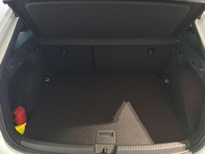 Volkswagen Taigo R-Line – Bild 11 von 21