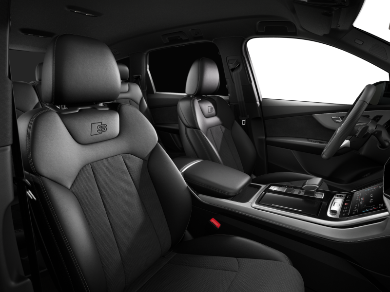 Audi Q7 S line – image 9 of 10