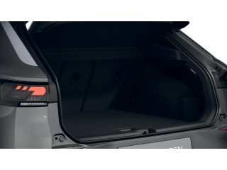 Volkswagen T-Roc R-Line – image 7 of 10