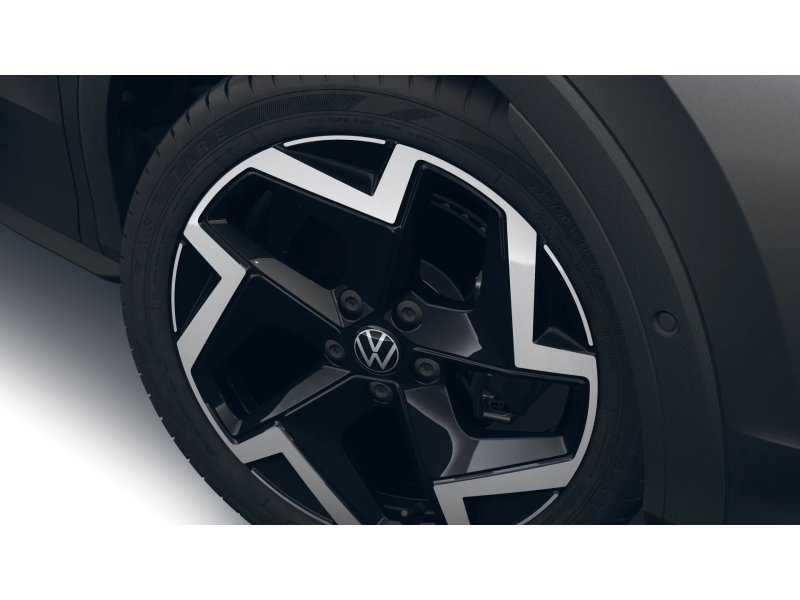 Volkswagen T-Roc R-Line – image 3 of 10