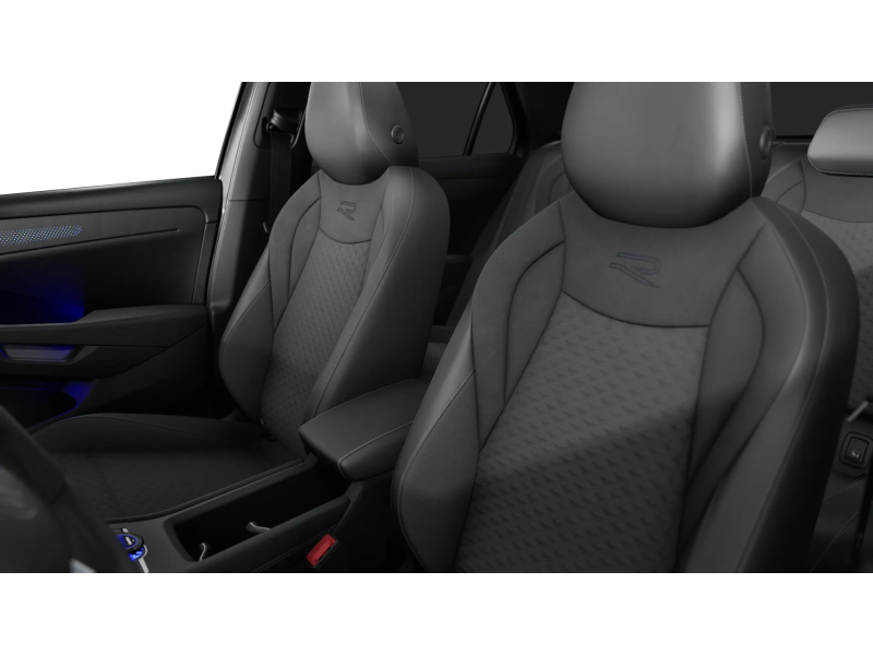 Volkswagen T-Roc R-Line – image 9 of 10