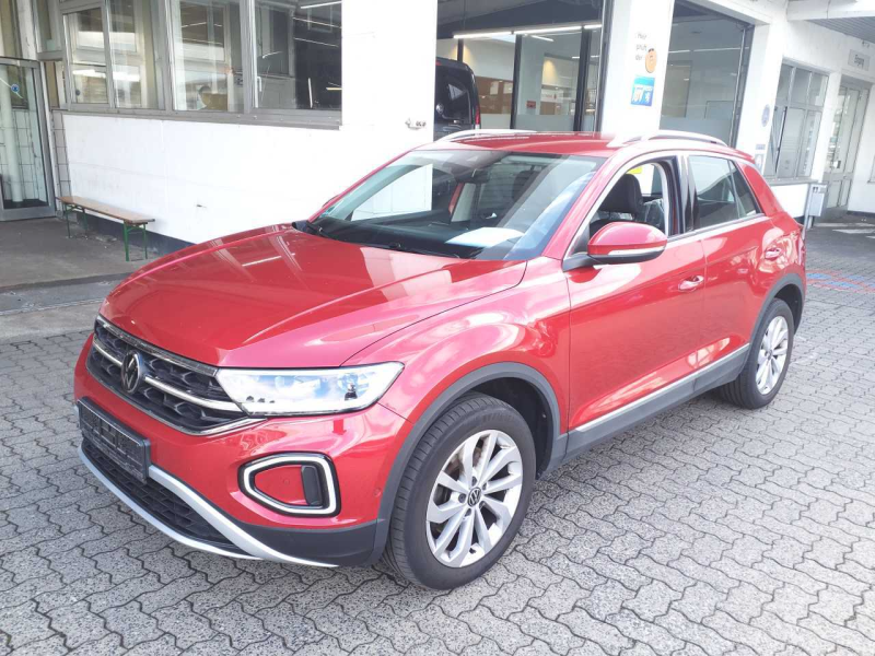 Volkswagen T-Roc Style – image 1 of 9