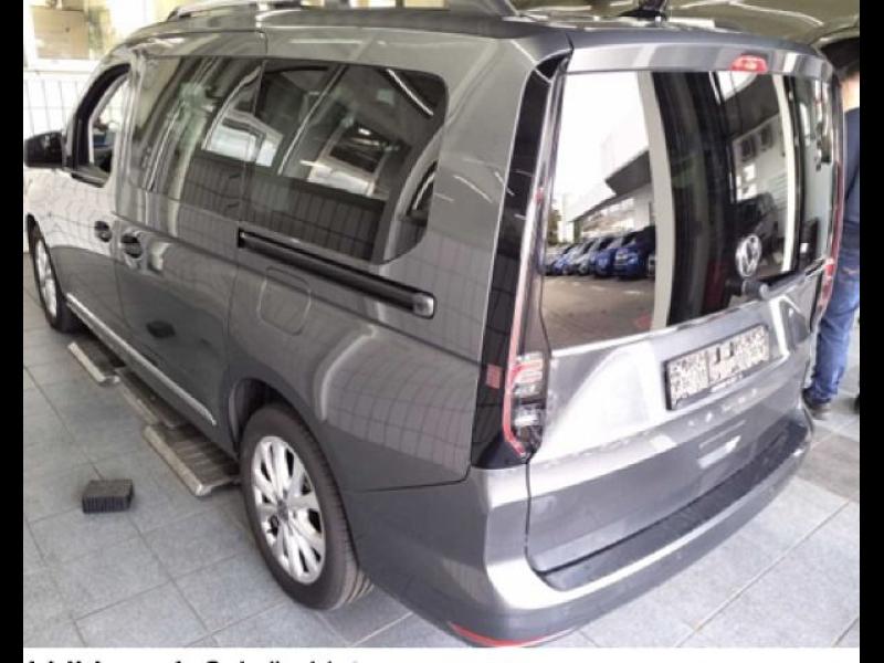 Volkswagen Caddy Maxi Style – image 3 of 9