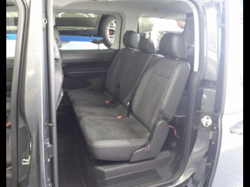 Volkswagen Caddy Maxi Style – image 5 of 9