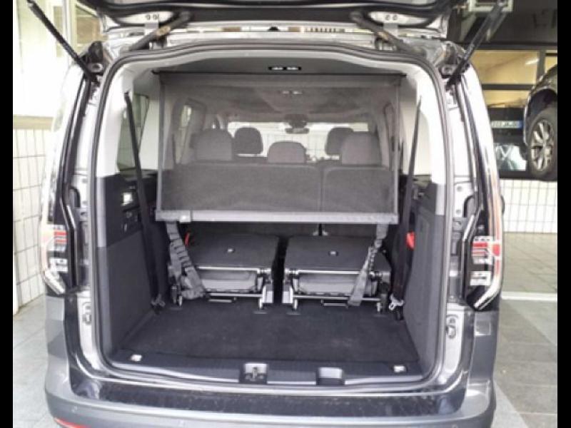 Volkswagen Caddy Maxi Style – image 7 of 9
