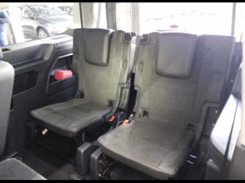 Volkswagen Caddy Maxi Style – image 8 of 9