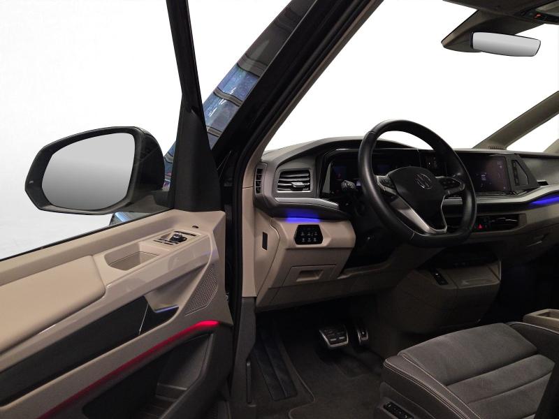 Volkswagen T7 Multivan Style – image 13 of 19