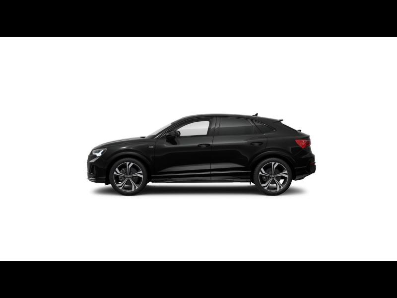 Audi Q3 Sportback S line – image 2 of 8