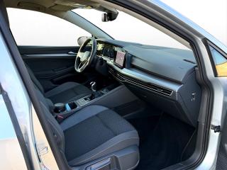 Volkswagen Golf Active – image 4 of 24