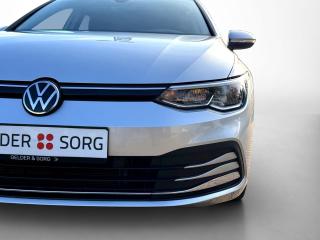 Volkswagen Golf Active – image 12 of 24