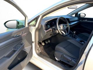 Volkswagen Golf Active – image 14 of 24