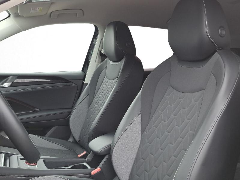 Volkswagen Tiguan LIFE – image 10 of 24