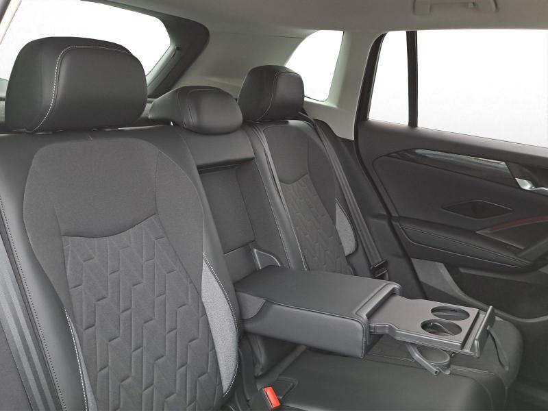 Volkswagen Tiguan LIFE – image 16 of 24