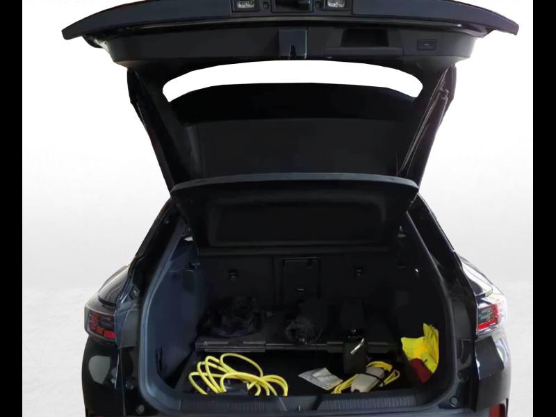 Volkswagen ID.4 GTX – image 5 of 6