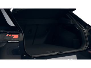 Volkswagen T-Roc R-Line – image 7 of 10
