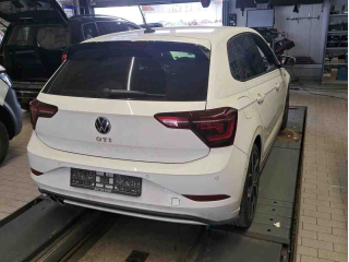 Volkswagen Polo GTI – image 2 of 8