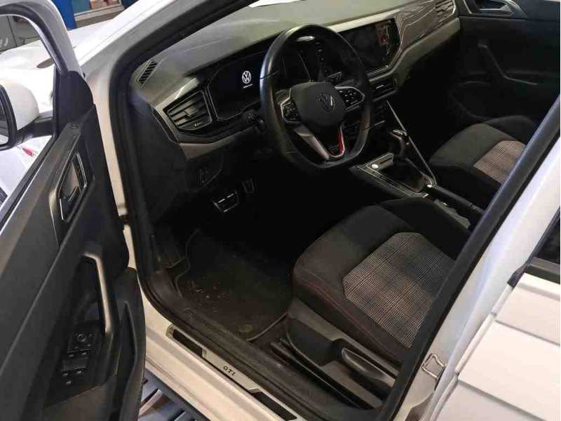 Volkswagen Polo GTI – image 6 of 8