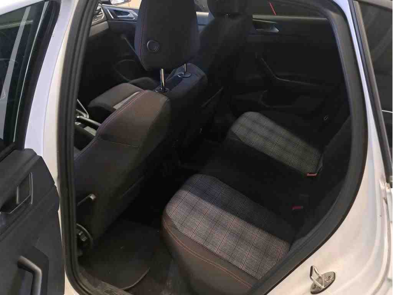 Volkswagen Polo GTI – image 7 of 8