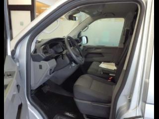 Volkswagen T6.1 Transporter BlueMotion – image 5 of 8