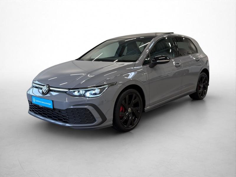 Volkswagen Golf GTE – image 1 of 16