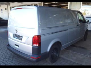Volkswagen T6.1 Transporter BlueMotion – image 2 of 6