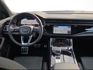 Audi Q8 S line – image 5 of 21