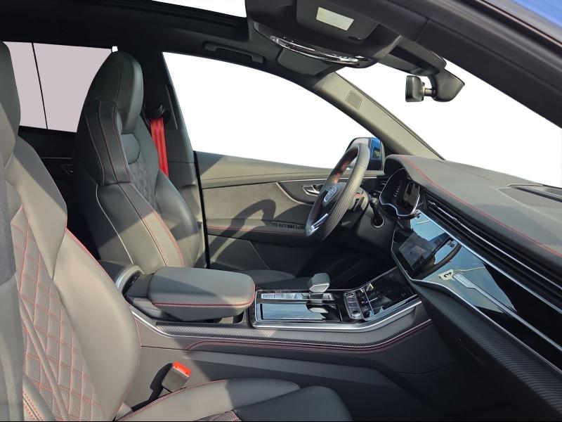 Audi Q8 S line – image 4 of 21
