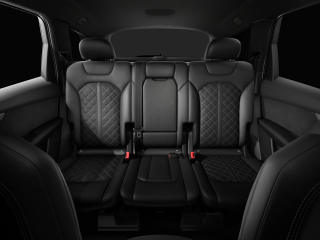 Audi Q7 S line – image 10 of 10
