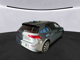 Volkswagen Golf Active – Bild 2 von 8