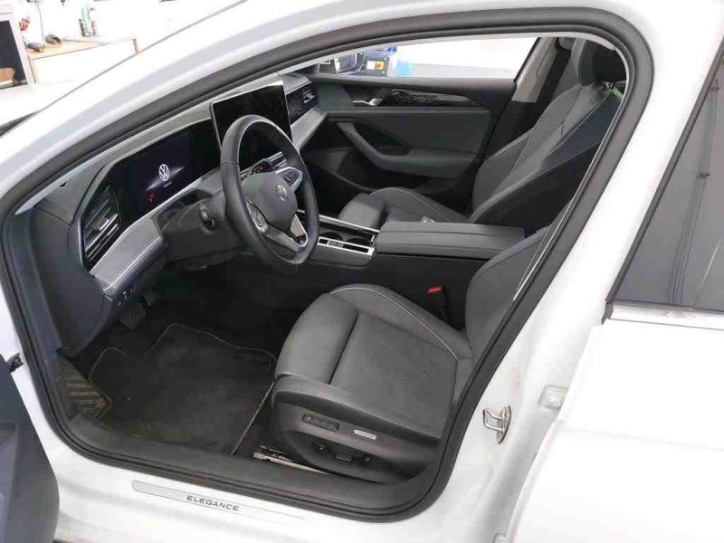 Volkswagen Passat Variant Elegance – Bild 6 von 8
